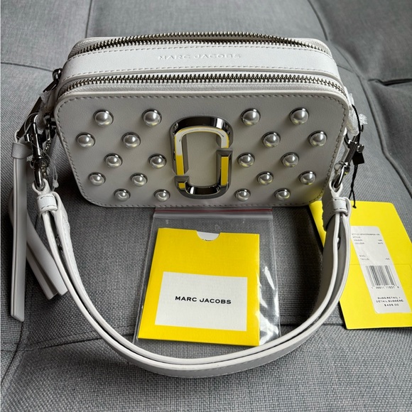 Marc Jacobs Pearl Snapshot Leather Shoulder Bag - Picture 4 of 11
